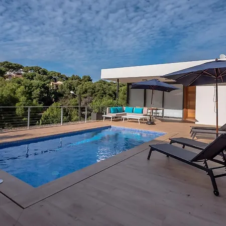 T-5 8pax Holiday home Tamariu